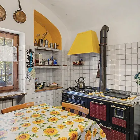 Landhuis Splendido Rustico In Langa *